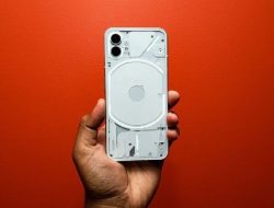 Nothing Phone 1 Siap Tantang iPhone?