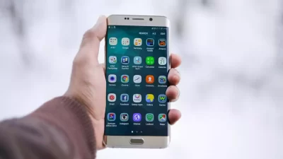 Rekomedasi Ponsel Bekas Berkualitas