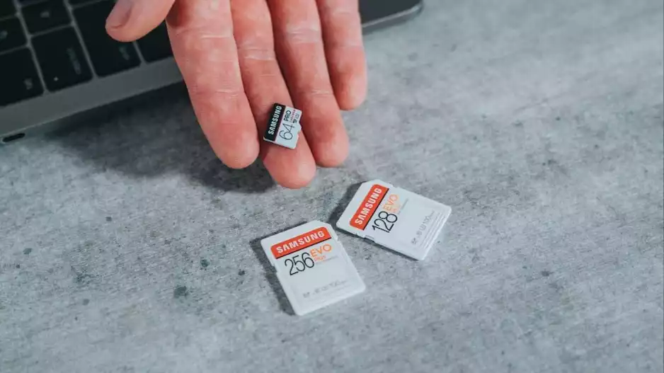 Kartu Micro SD