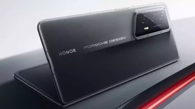 Honor Magic V2 RSR Porsche Design