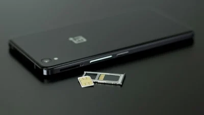 eSIM Segera Meluncur di Indonesia! Ini Dia Bocoran Aturan Mainnya